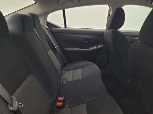Used 2024 Nissan Sentra SV FWD image 19