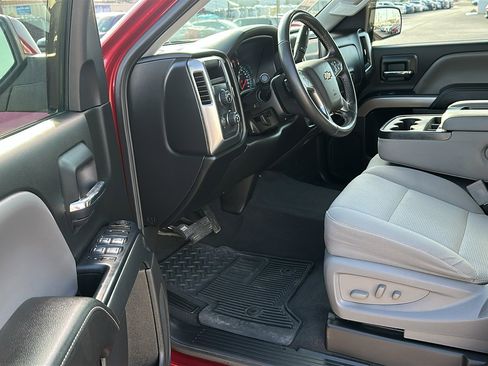 Used 2018 Chevrolet Silverado 1500 LT w/ All Star Edition image 17