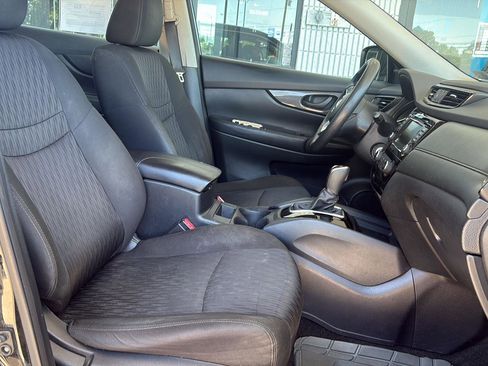 Used 2020 Nissan Rogue S AWD/4WD image 17