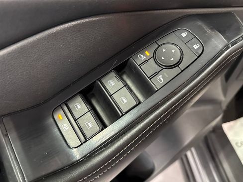 Used 2024 Nissan Rogue SV AWD/4WD image 28