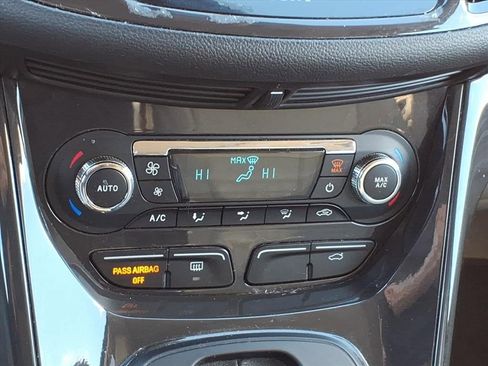 Used 2015 Ford Escape Titanium image 24