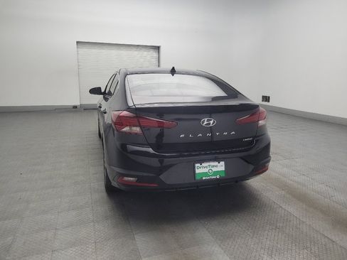 Used 2019 Hyundai Elantra Limited w/ Ultimate Package 02 FWD image 6