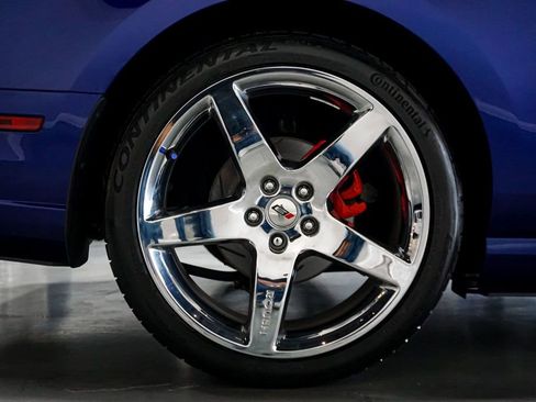Used 2013 Ford Mustang GT Premium w/ Electronics Pkg RWD image 54