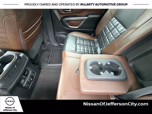 Used 2017 Nissan Titan Platinum Reserve AWD/4WD image 17