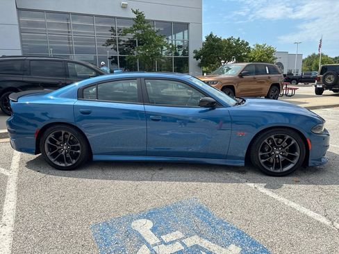 Used 2023 Dodge Charger Scat Pack w/ Plus Group RWD image 13