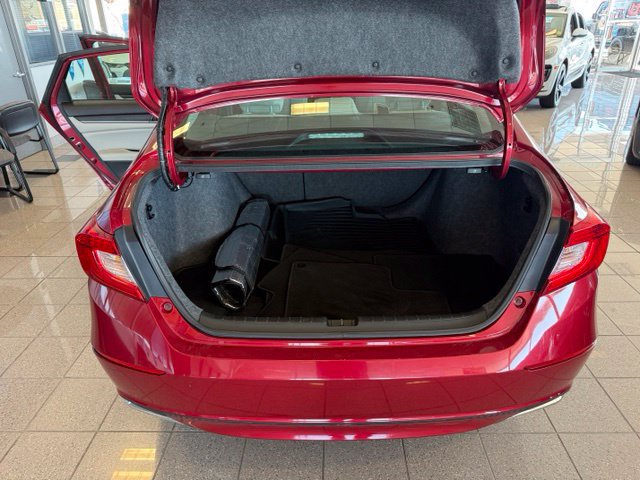 Used 2018 Honda Accord EX image 24