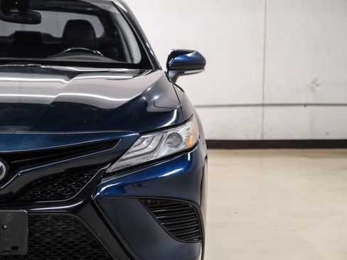 Used 2019 Toyota Camry XSE FWD image 45