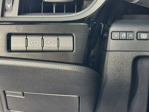 Used 2024 Lexus ES 300h F Sport w/ Accessory Package (Z1) FWD image 10
