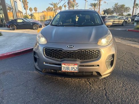 Used 2017 Kia Sportage LX FWD image 38