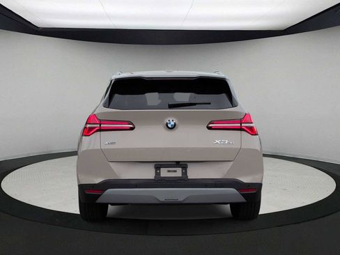 Used 2025 BMW X3 xDrive30i w/ Convenience Package AWD/4WD image 7