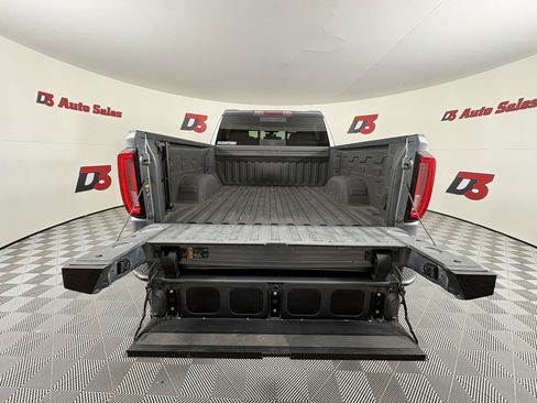 Used 2019 GMC Sierra 1500 SLT image 49