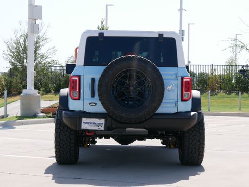 Used 2025 Ford Bronco Heritage Edition AWD/4WD image 7