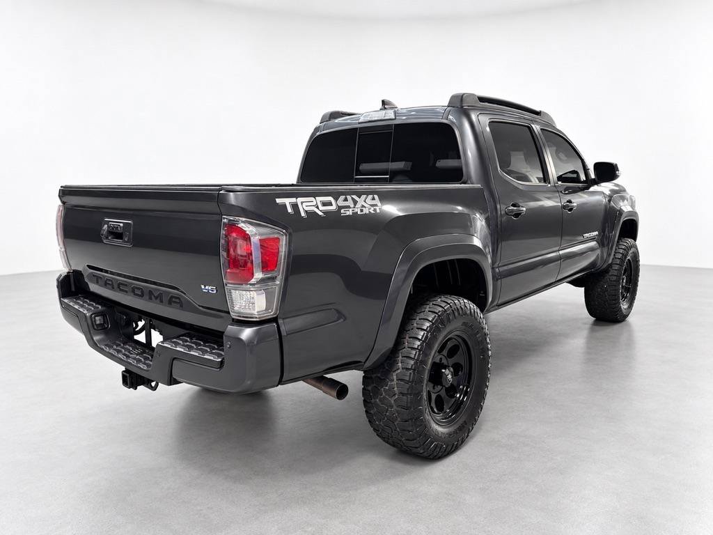 Used 2021 Toyota Tacoma TRD Sport w/ Technology Package AWD/4WD image 3