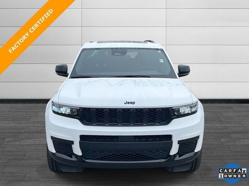 Certified 2023 Jeep Grand Cherokee L Altitude image 9