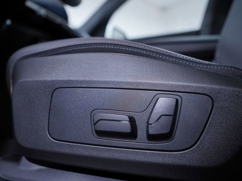 New 2026 BMW X1 xDrive28i w/ Convenience Package image 12