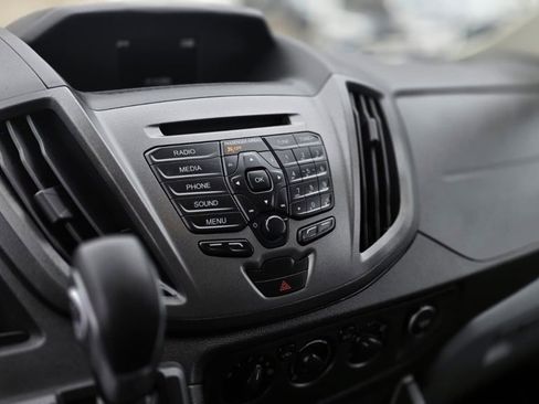 Used 2018 Ford Transit 250 148 Medium Roof image 17