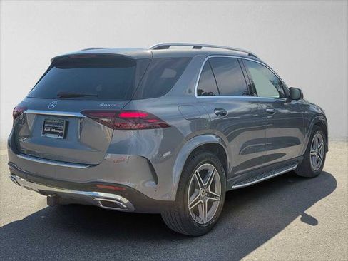 Used 2026 Mercedes-Benz GLE 450 4MATIC image 3