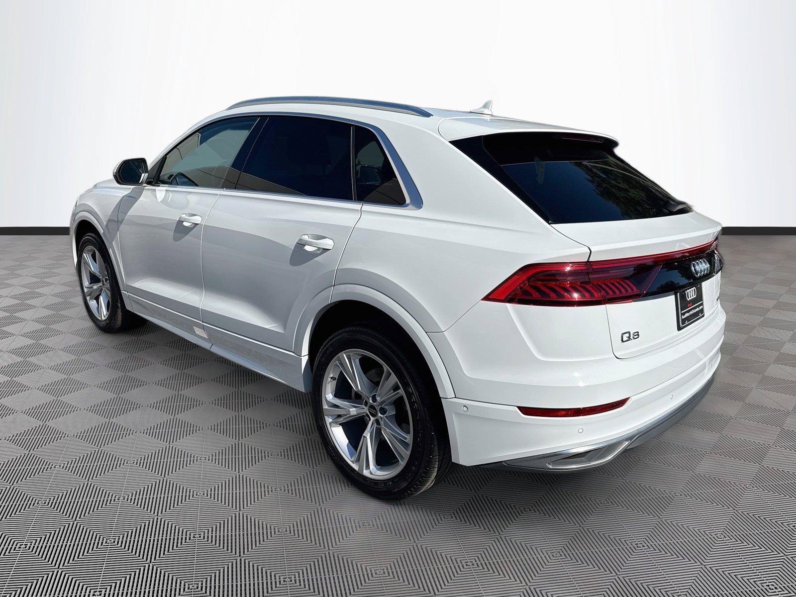 Used 2023 Audi Q8 Premium Plus w/ Premium Plus Package AWD/4WD image 5