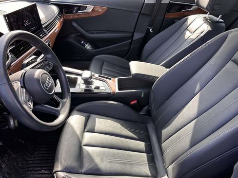 Used 2023 Audi A4 2.0T Premium w/ Convenience Package image 12