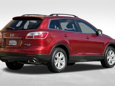 Used 2012 MAZDA CX-9 Touring w/ Moonroof & Bose Audio Pkg image 4