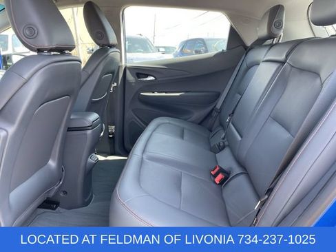 Used 2021 Chevrolet Bolt Premier w/ Infotainment Package FWD image 24