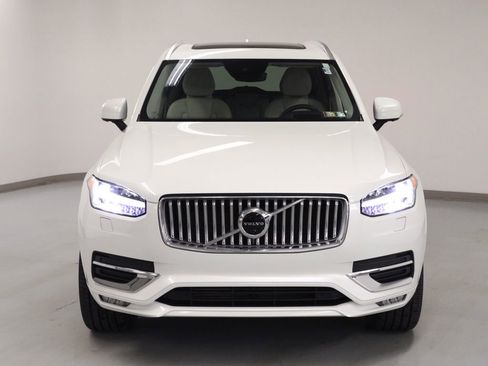 Used 2022 Volvo XC90 T6 Inscription image 3