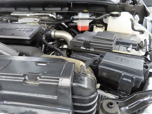 Used 2023 GMC Sierra 2500 SLE w/ SLE Value Package; image 26