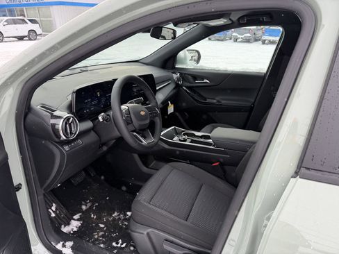 New 2026 Chevrolet Equinox LT image 10