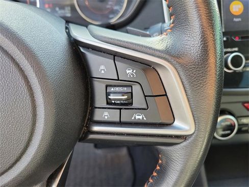 Used 2019 Subaru Crosstrek 2.0i Limited w/ Moonroof Package w/Navigation image 18