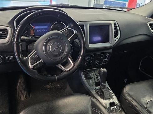 Used 2019 Jeep Compass High Altitude AWD/4WD image 7