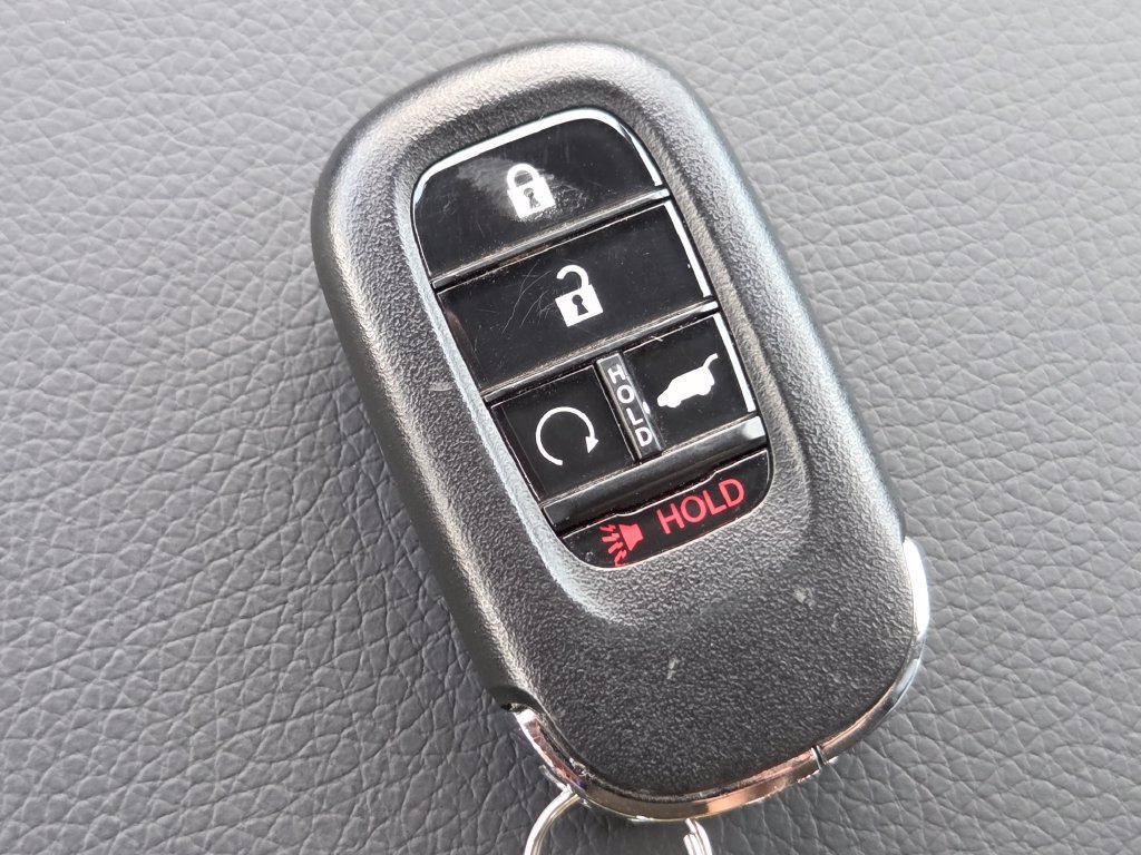 Certified 2025 Honda Pilot Touring image 42