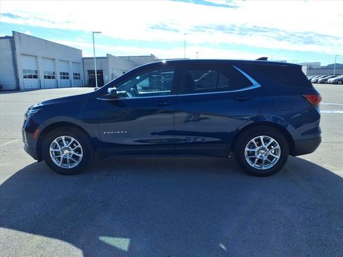 Used 2022 Chevrolet Equinox LT image 4