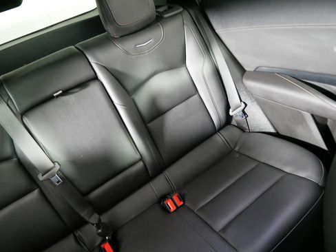 Used 2022 Cadillac XT4 Sport w/ Sun And Sound Package image 14