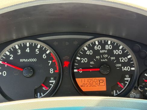 Used 2016 Nissan Frontier SV RWD image 14