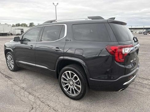 Used 2020 GMC Acadia Denali w/ Technology Package AWD/4WD image 9