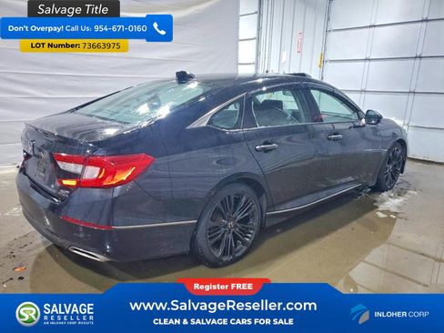 Used 2018 Honda Accord Touring image 4