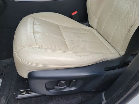 Used 2019 Land Rover Range Rover Sport HSE image 10