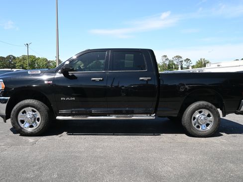Used 2019 RAM 2500 Tradesman image 9