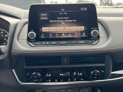 New 2026 Nissan Rogue SV AWD/4WD image 22