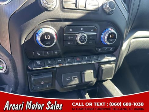 Used 2020 GMC Sierra 3500 Denali w/ Denali Ultimate Package image 24