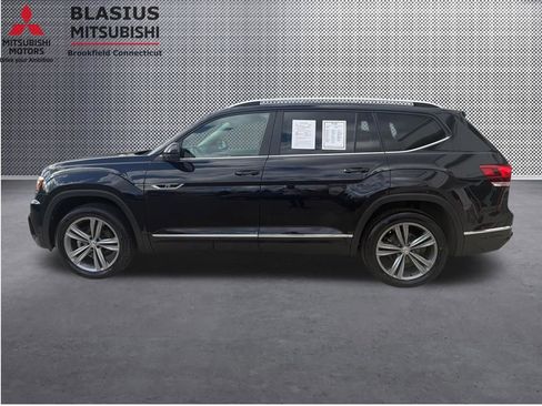 Used 2019 Volkswagen Atlas SEL R-Line AWD/4WD image 16