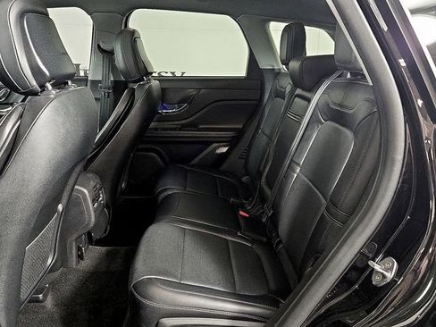 Used 2020 Lincoln Corsair Reserve w/ Equipment Group 202A image 9