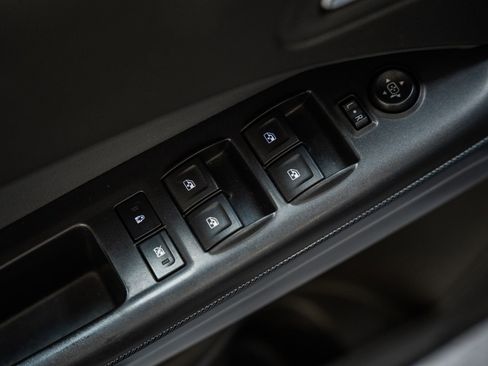 Used 2016 Chevrolet Colorado Z71 image 35