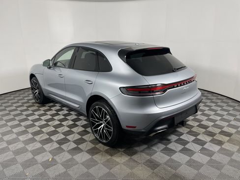 New 2026 Porsche Macan image 3