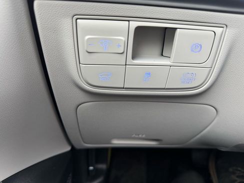 New 2026 Hyundai Tucson Limited image 13