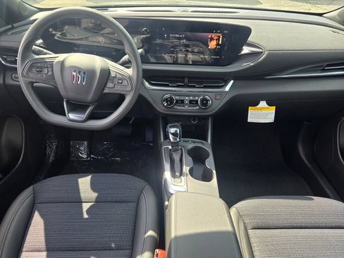 Used 2026 Buick Envista Preferred FWD image 3