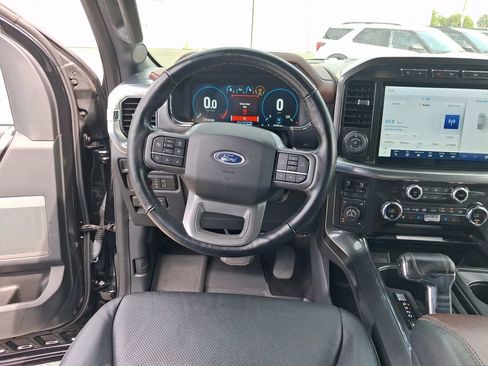 Used 2021 Ford F150 Lariat w/ Equipment Group 502A High image 14