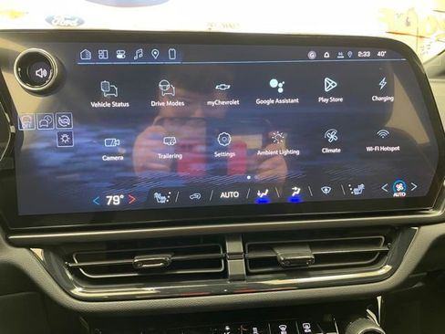 New 2026 Chevrolet Equinox EV RS image 3