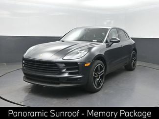 Used 2020 Porsche Macan AWD/4WD video 1