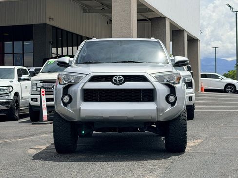 Used 2018 Toyota 4Runner SR5 Premium AWD/4WD image 29